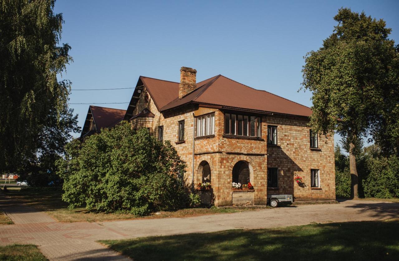 Rozenstein design residence Brocēni Exterior foto